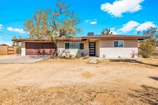7011 La Habra Ave, Yucca Valley, CA 92284