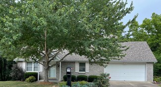 1842 Saratoga Blvd, Jefferson City, MO 65109