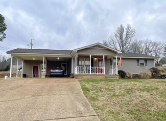 131 Pettigrew St, Parsons, TN 38363
