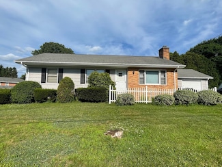 165 Haven Ave, Chicopee, MA 01013