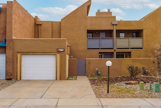 717 Candelaria Rd NW Unit C, Albuquerque, NM 87107