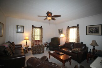 48 Cane Run Rd, Turners Station, KY 40075