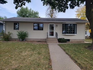 721 S Valley St, New Ulm, MN 56073