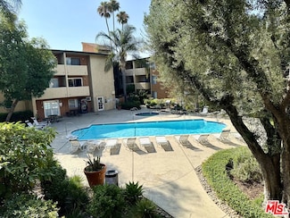 15425 Sherman Way Unit 205, Van Nuys, CA 91406