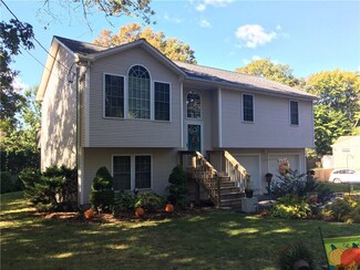 7 Buena Vista Ave, Assonet, MA 02702