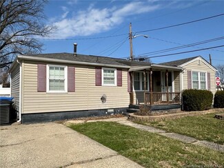 220 W Lincoln Ave, Clarksville, IN 47129