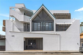 16585 Pacific Coast Hwy, Sunset Beach, CA 90742