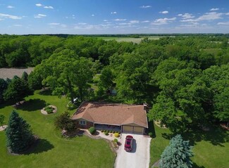 15288 Springhill Rd, Prophetstown, IL 61277