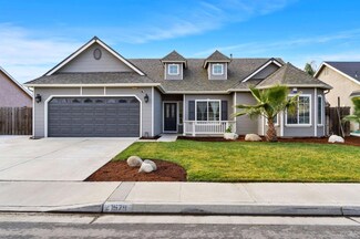 1579 Muscat Place, Hanford, CA 93230