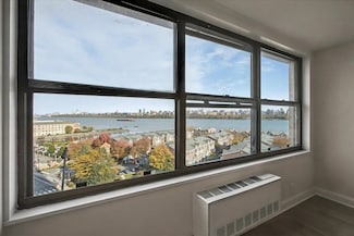 7002 Jfk Blvd E Unit 8C, West New York, NJ 07093