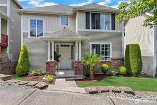 2420 Chateau Dr, Puyallup, WA 98373