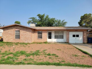 2721 Sea Breeze Dr, El Paso, TX 79936