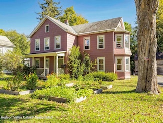 792 Springtown Rd, Tillson, NY 12486