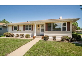 20 26th Ave SW, Cedar Rapids, IA 52404