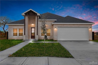 8015 N 48th Ln, McAllen, TX 78504
