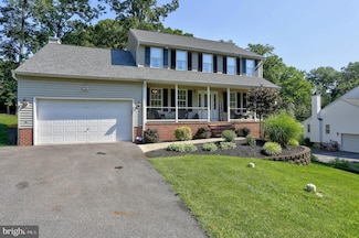 1914 Yorkie Ave, Pasadena, MD 21122