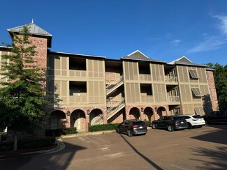 800 College Hill Rd, Oxford, MS 38655