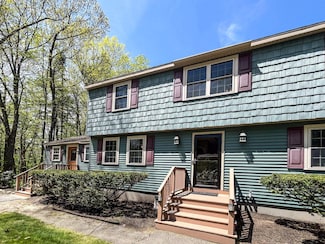 231 Walnut St, Rochester, NH 03867