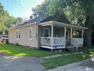 1137 E 8th St, Monroe, MI 48161