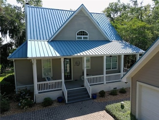 113 River Walk Dr, Woodbine, GA 31569