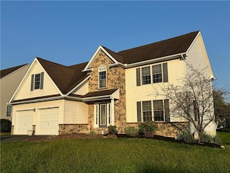 5121 Cassidy Dr, Schnecksville, PA 18078
