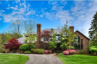 2483 Ginger Wren Rd, Cleveland, OH 44124