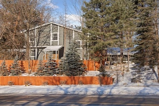 1200 E 134th St, Burnsville, MN 55337