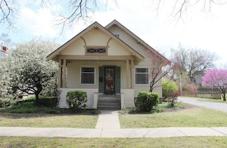714 E Euclid St, McPherson, KS 67460