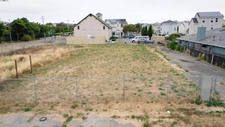 715 S 29th St, Richmond, CA 94804