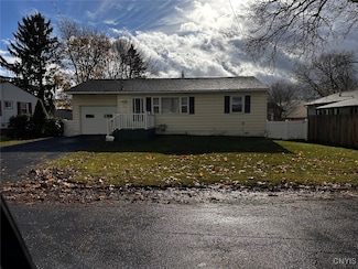 202 Stephens Dr, Utica, NY 13502