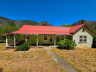 38703 State Highway 96, Klamath River, CA 96050