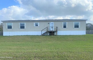 8903 Two Sons Rd, Abbeville, LA 70510