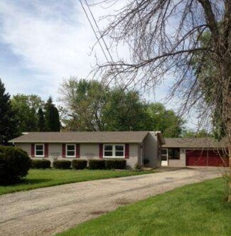 0N426 Old Kirk Rd, West Chicago, IL 60185