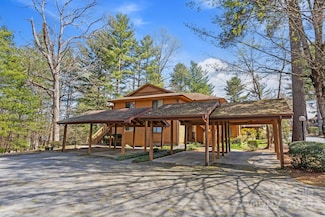 521 Courtwood Ln Unit 2, Hendersonville, NC 28739
