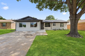 719 Sara Dr, Mesquite, TX 75149