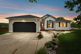 56 Three Point Cir, McMinnville, TN 37110