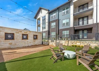 2908 E Howard Ln Unit 6307, Manor, TX 78653