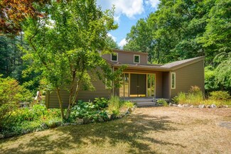 199 Farm St, Millis, MA 02054
