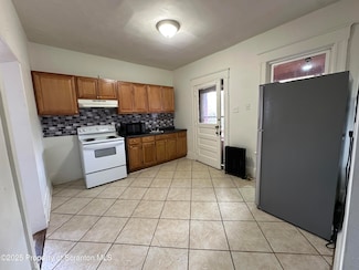 568 Main St, Edwardsville, PA 18704