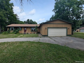 48050 Hull Rd, van Buren Township, MI 48111