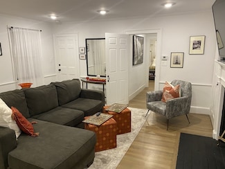 61 Front St Unit 1, Marblehead, MA 01945