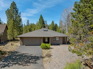 57607 Rocky Mountain Ln, Sunriver, OR 97707