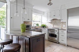 70 Park St Unit 64, Brookline, MA 02446