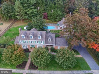 375 Pennsylvania Ave, Shillington, PA 19607