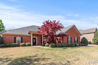 166 Rainbow Glen Cir, Madison, AL 35758