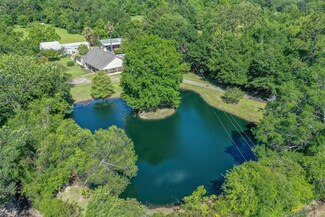 100 Nora Broussard Rd, Youngsville, LA 70592