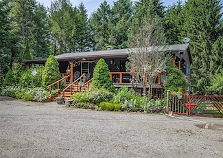 4300 Mutton Hill Rd, Cazenovia, NY 13035