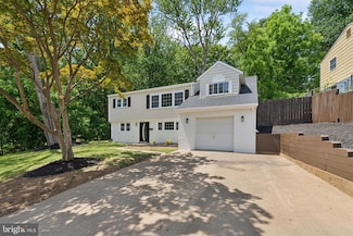 3521 Forestdale Ave, Woodbridge, VA 22193