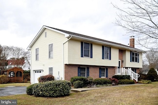 23997 Abells Run Dr, Hollywood, MD 20636
