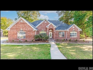 12 Caddo Ct, Maumelle, AR 72113